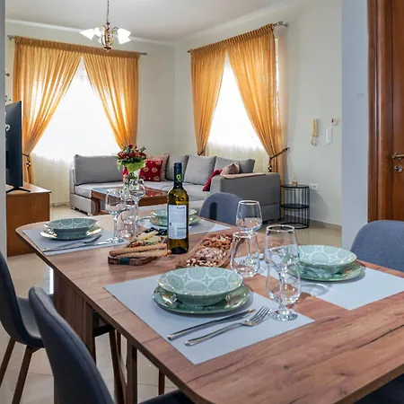 The Little House In Rhodes Appartement *