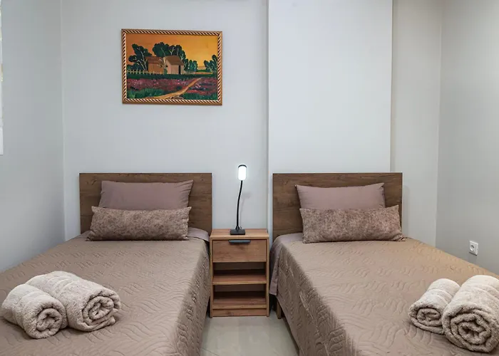 The Little House In Rhodes * Kremastí