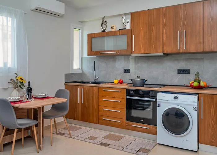 The Little House In Rhodes Appartement *